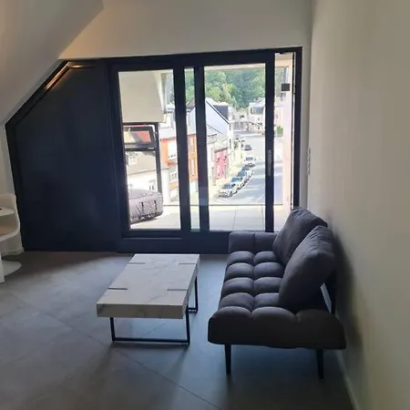 Lovely Penthouse Loft With Balcony *